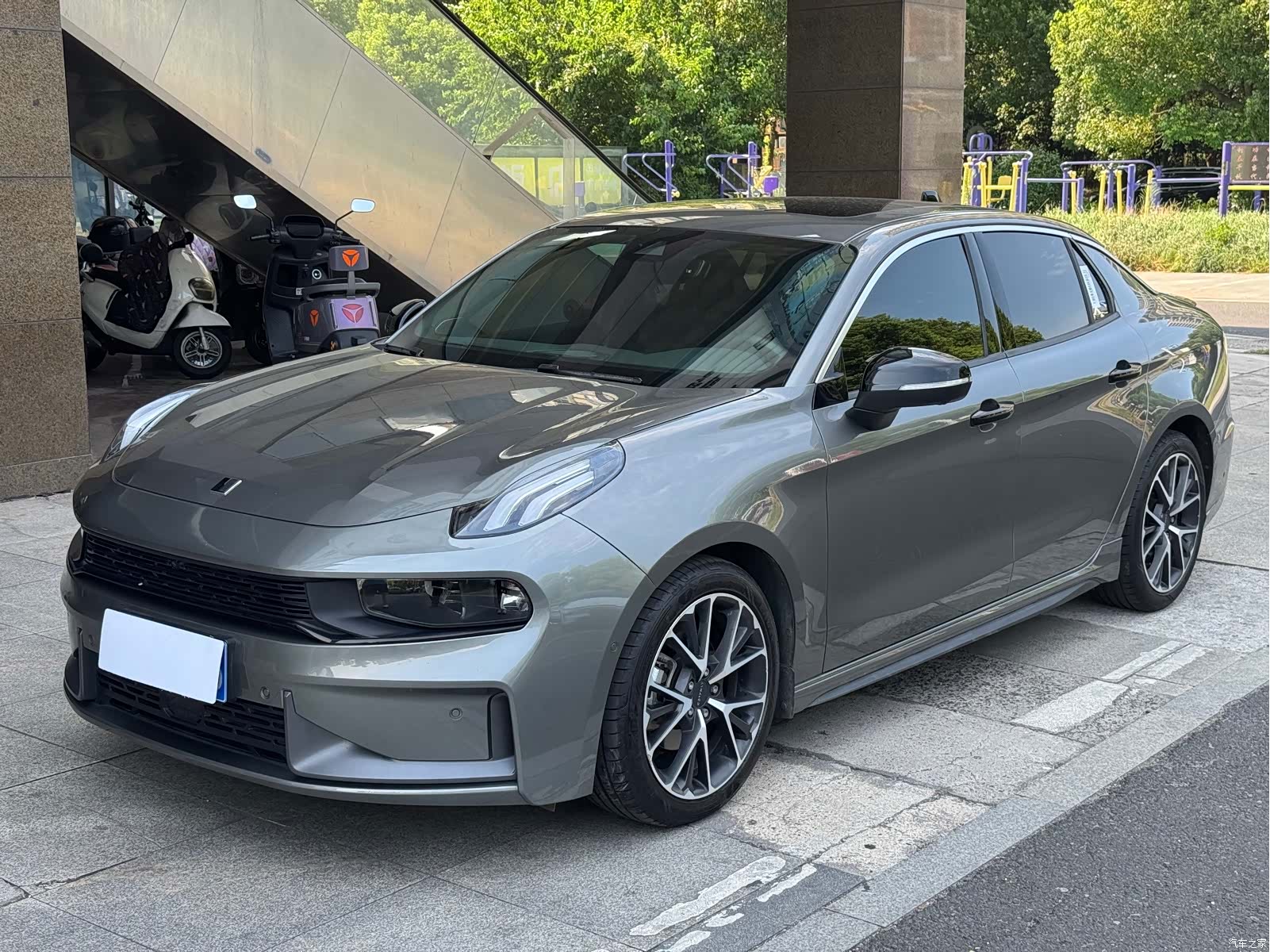 Lynk & Co 02, 2021 1