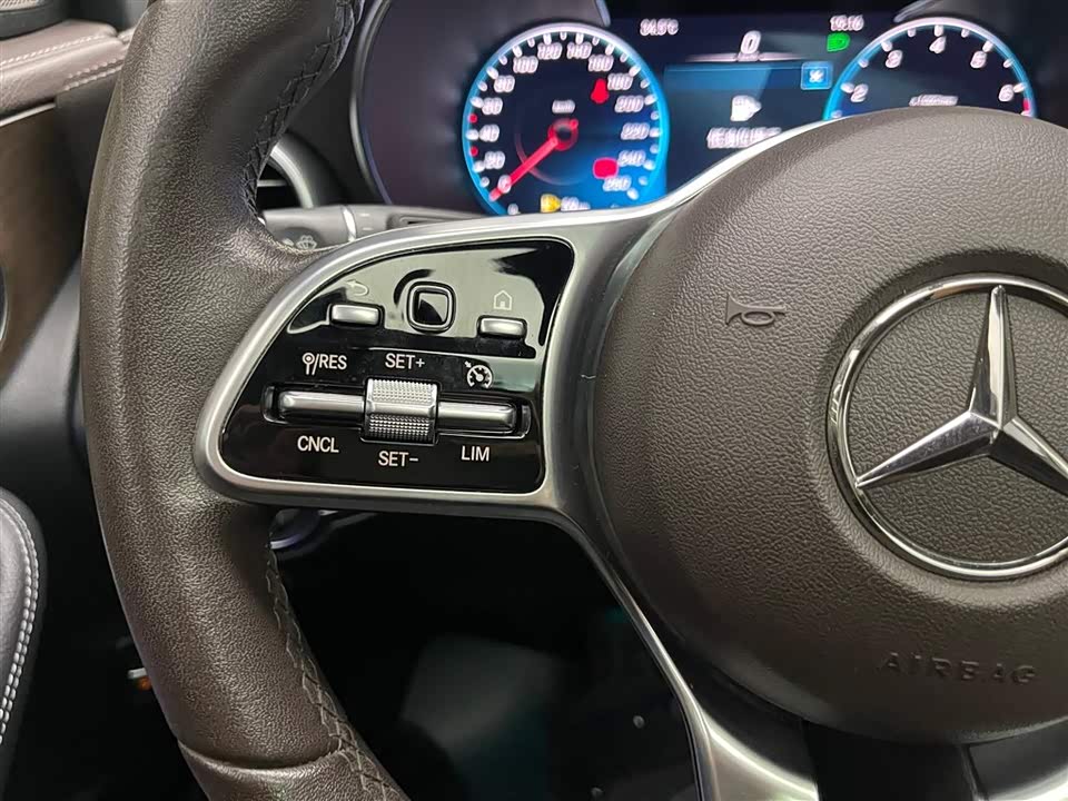 Mercedes-Benz GLC Mercedes-Benz GLC