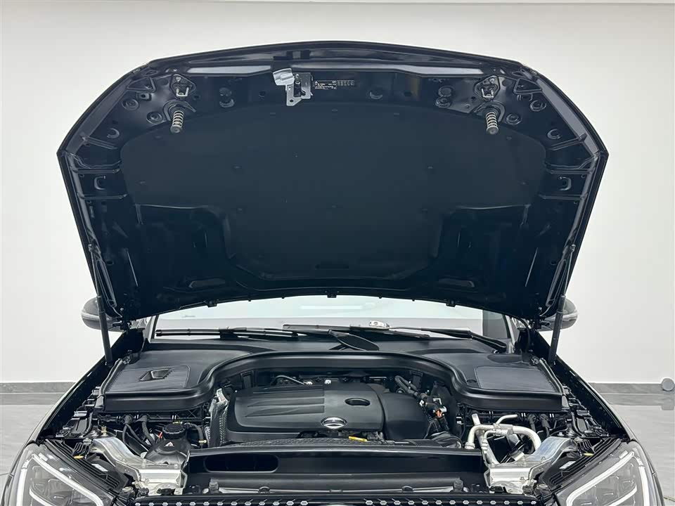 Mercedes-Benz GLC Mercedes-Benz GLC