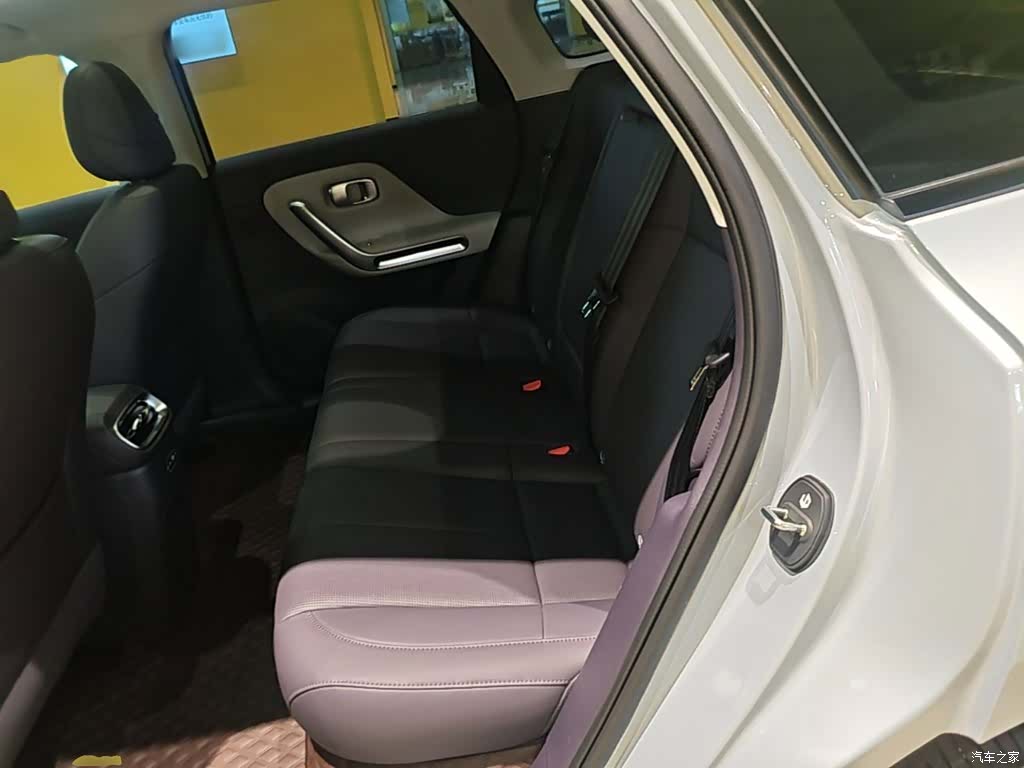 Leapmotor B01, 2026 17
