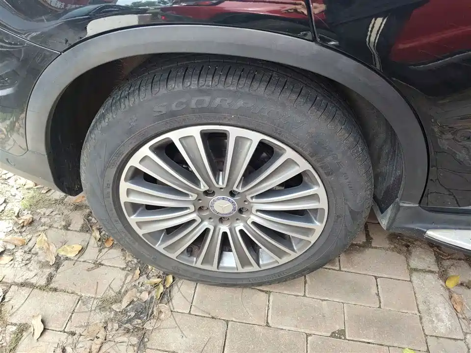 Mercedes-Benz GLC Mercedes-Benz GLC