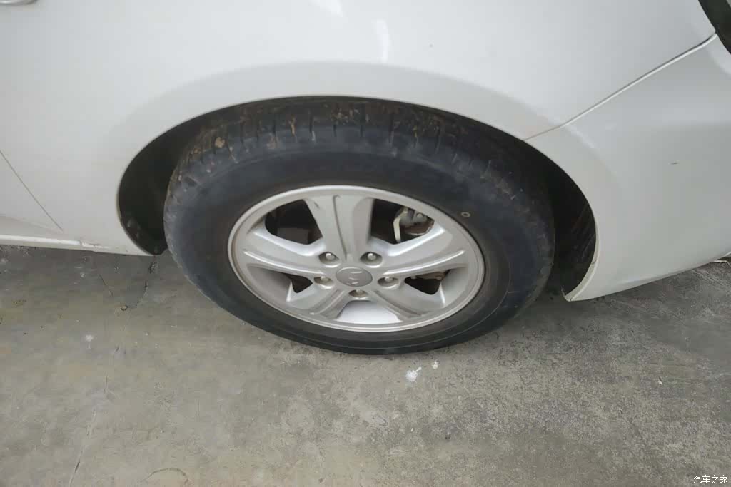 Kia GL, 2015 6
