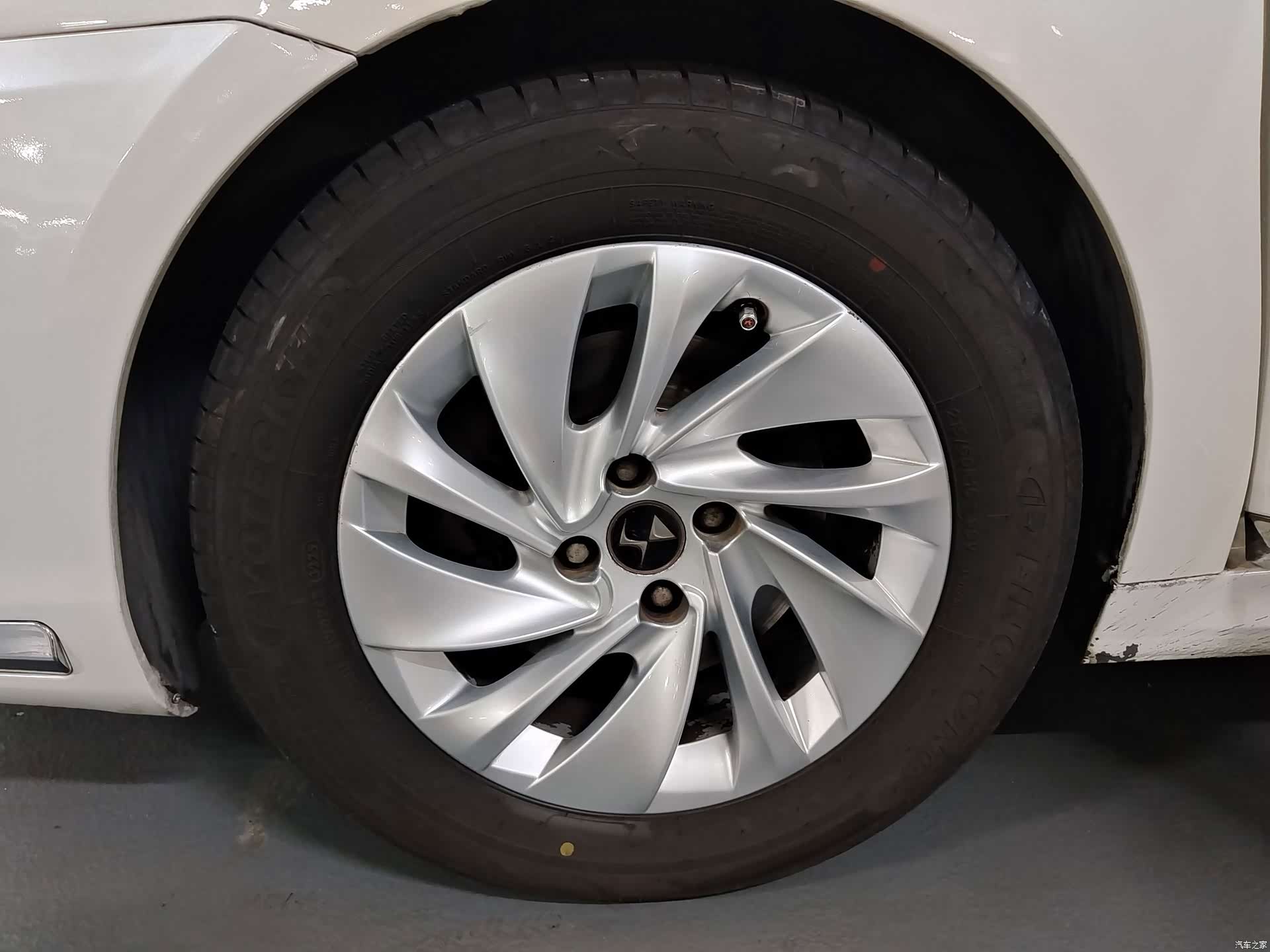DS VTi140, 2014 14