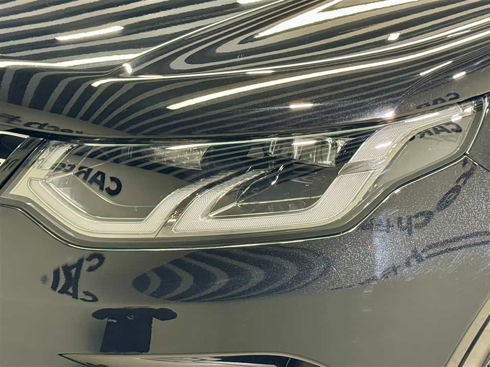 Land Rover Discover sports