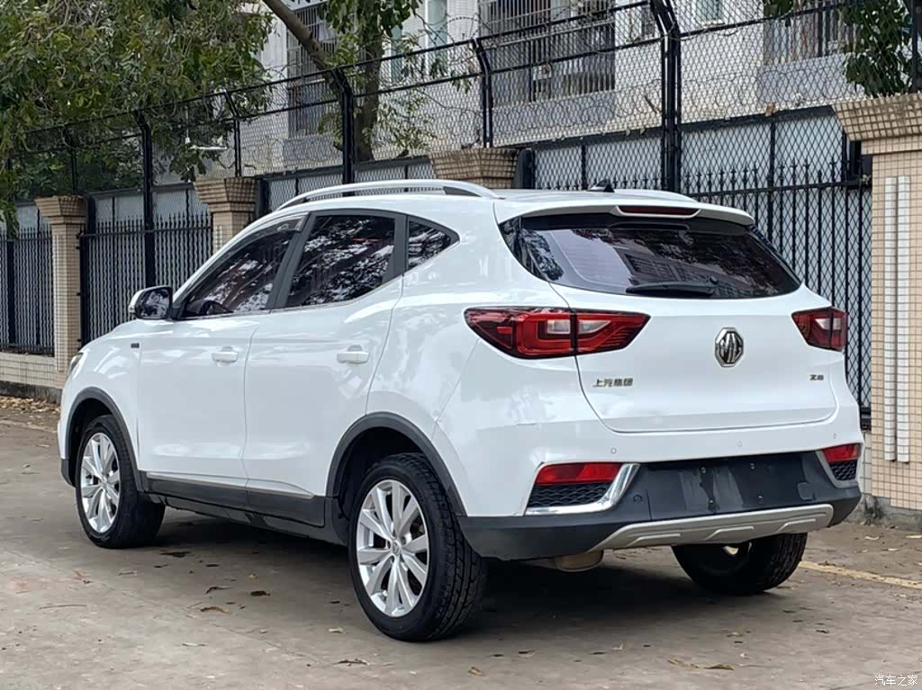 MG ZS, 2018 18