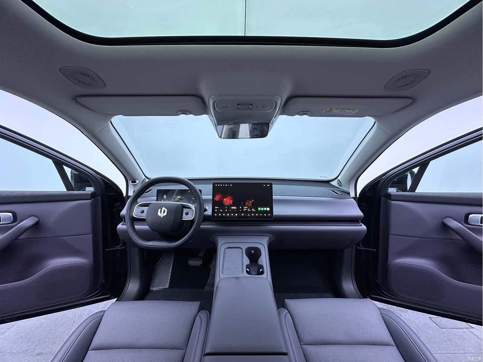 Leapmotor C16, 2025 11