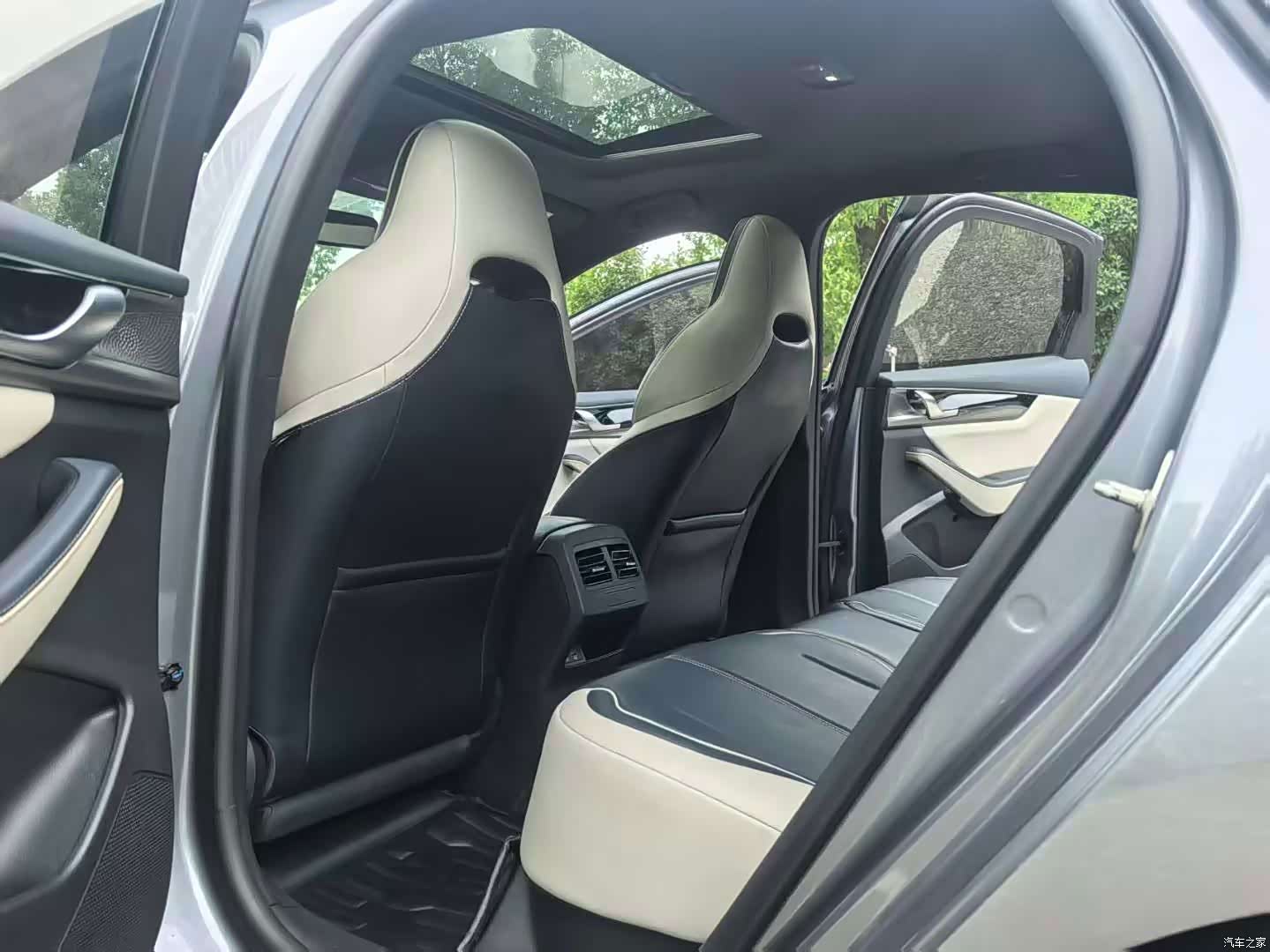 BYD Qin, 2023 все фото