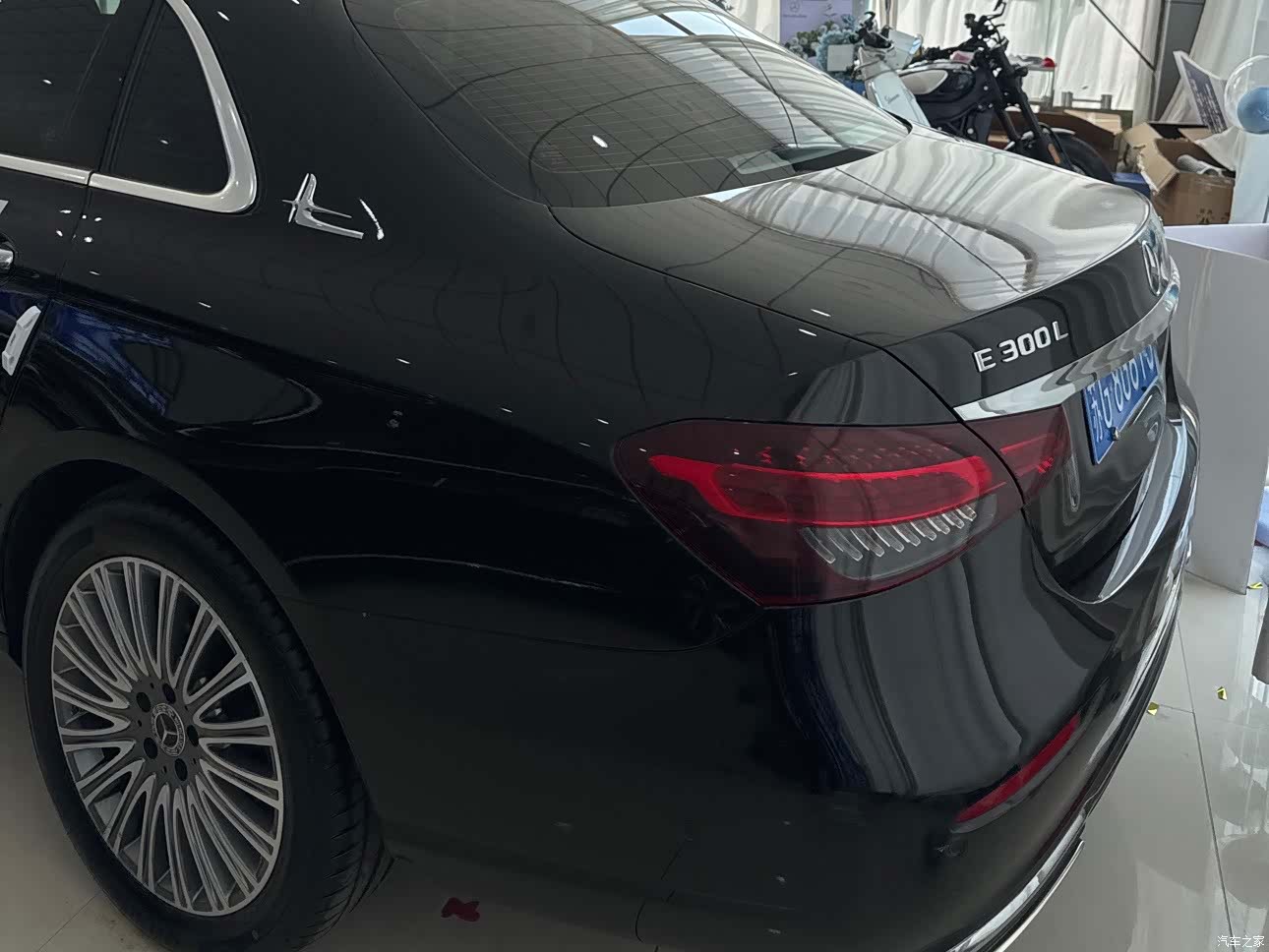 Mercedes-Benz E-Class, 2022 4