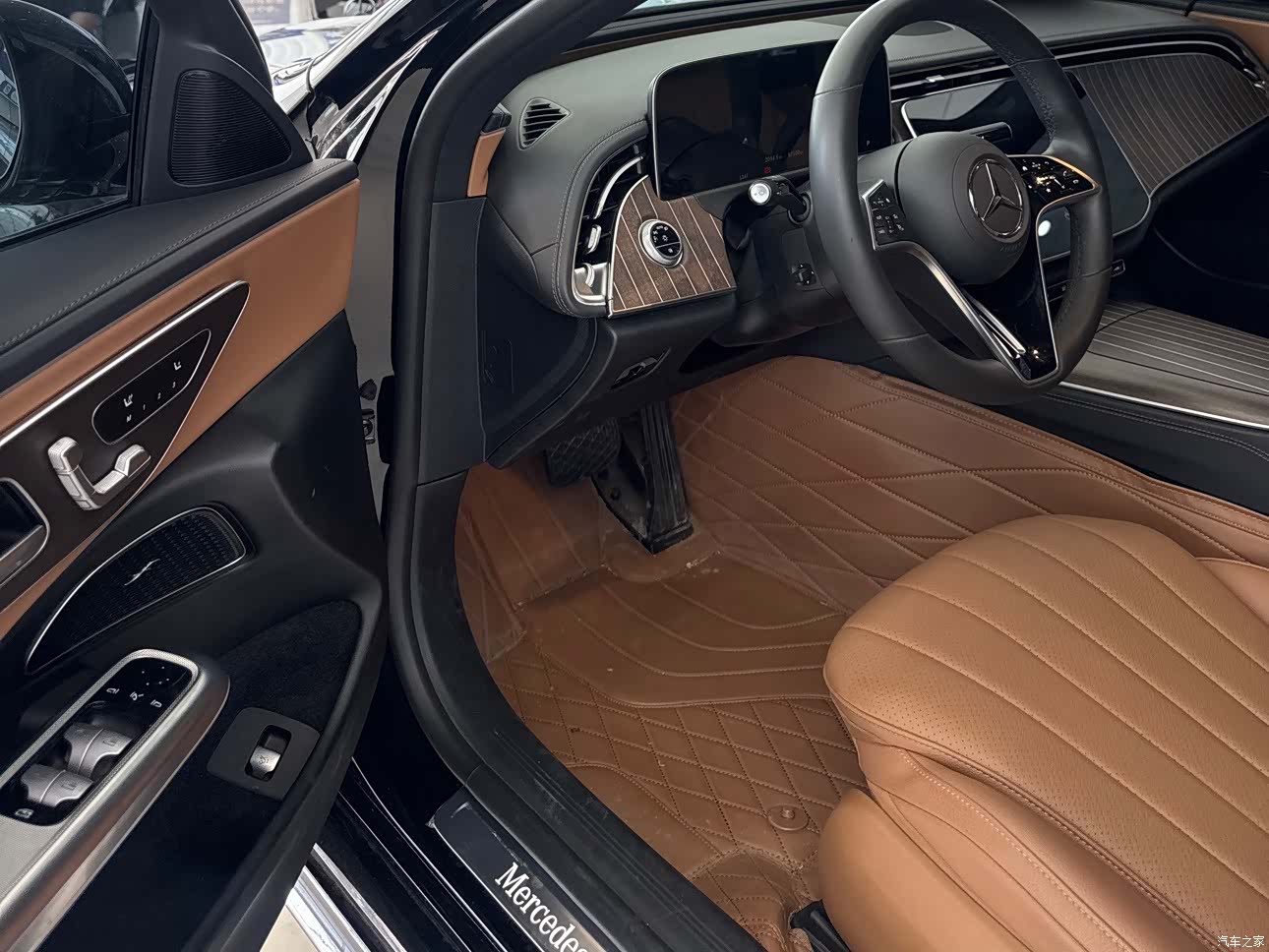 Mercedes-Benz E-Class, 2024 6