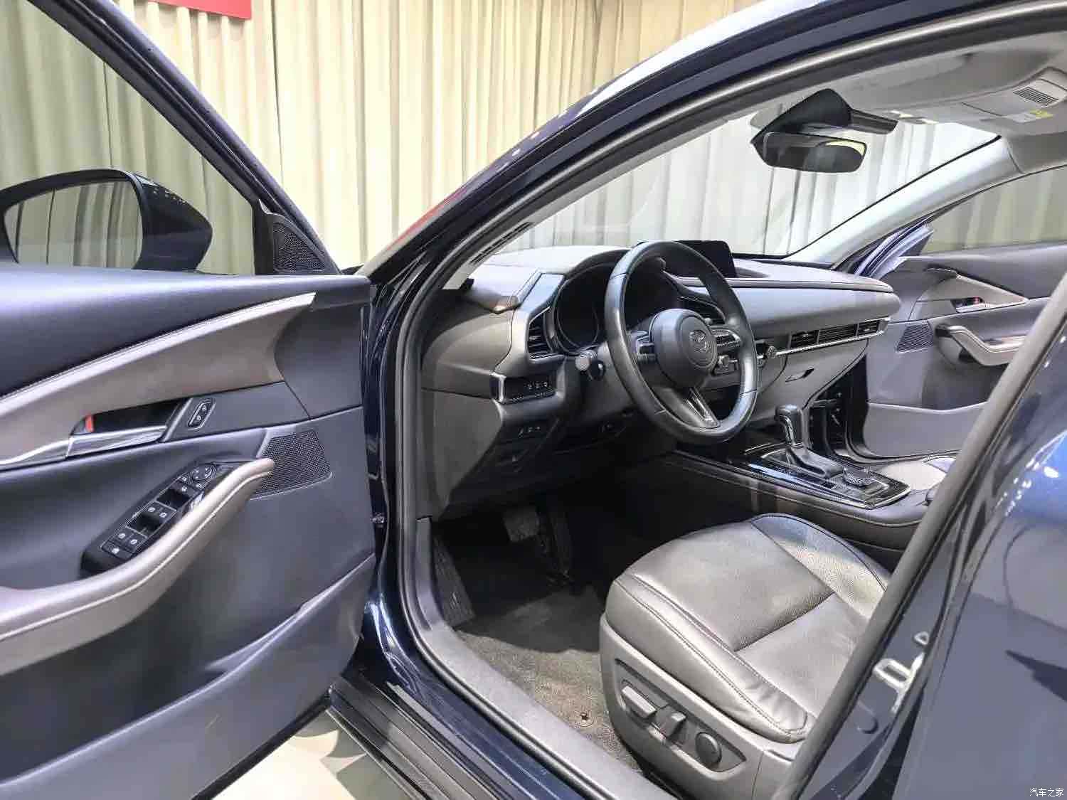 Mazda CX-30, 2022 4