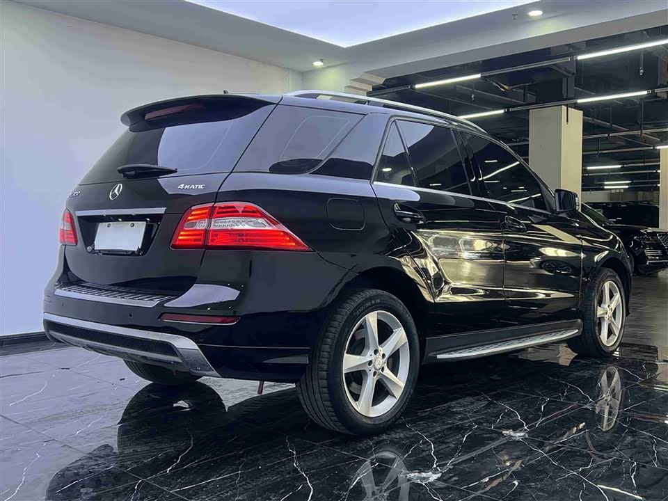 Mercedes-Benz M class