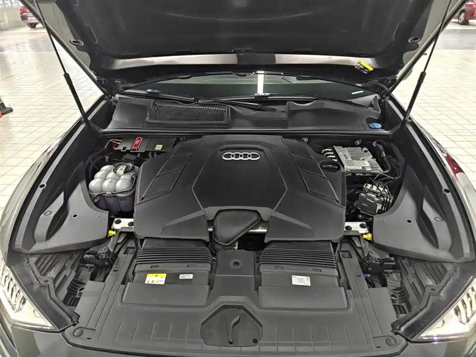 Audi Q8 Audi Q8