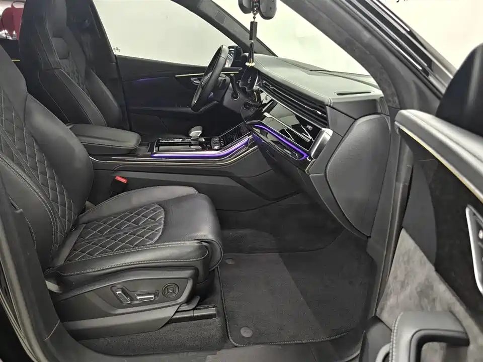 Audi Q8 Audi Q8