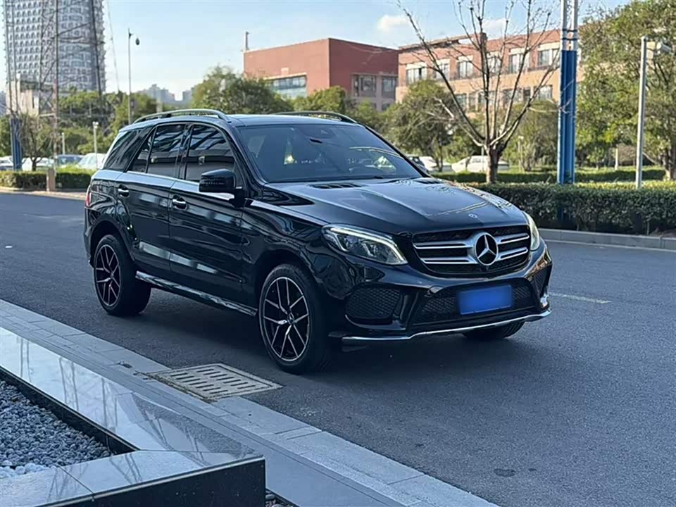 Mercedes-Benz GLE