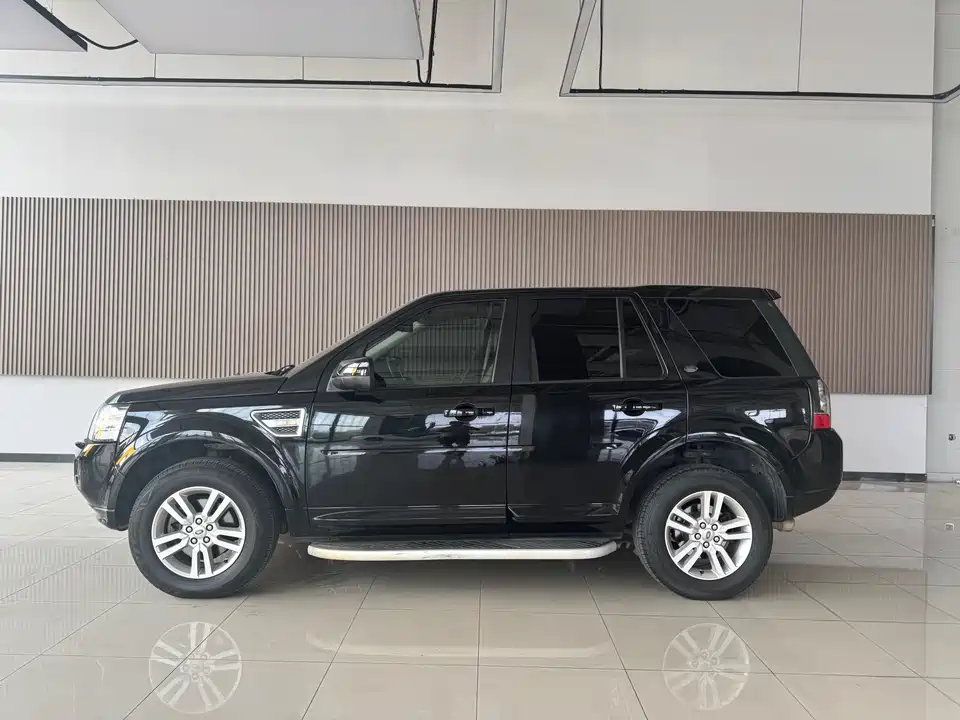 Land Rover Freelander 2