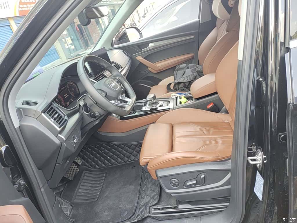 Audi Q5L, 2022 11