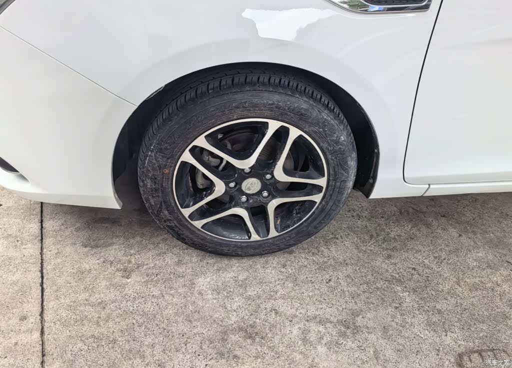 BYD G5, 2015 23