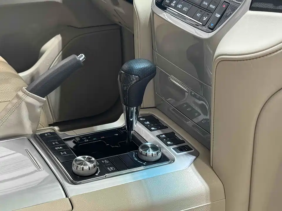 Toyota Land Cruiser Toyota Land Cruiser