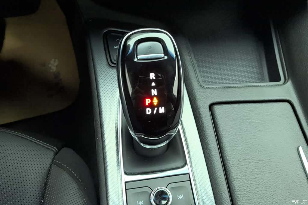 Cadillac CT5, 2023 16
