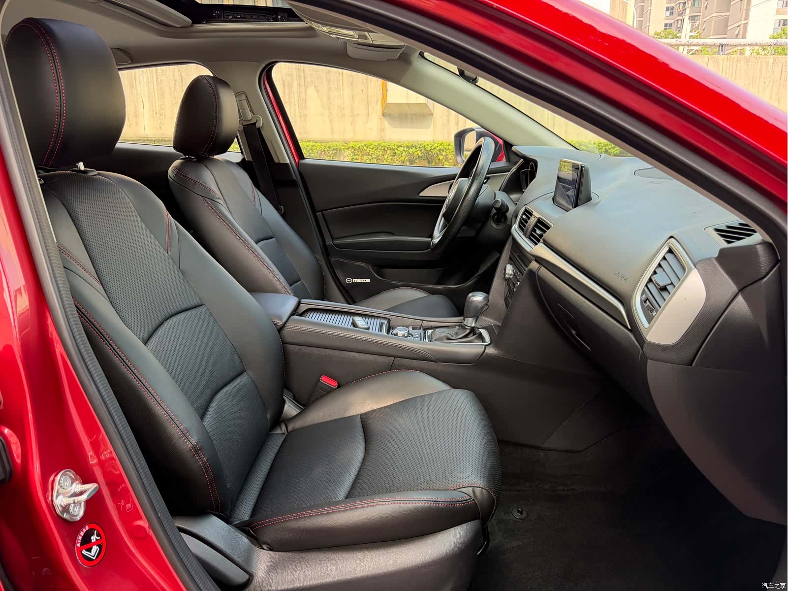 Mazda Mazda3, 2018 14