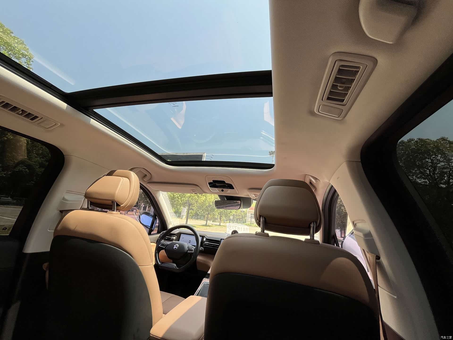 NIO ES8, 2018 8