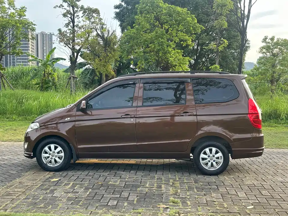 Wuling Wuling Hongguang