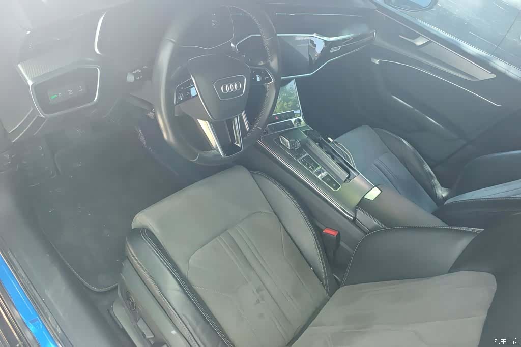 Audi A6L, 2022 9