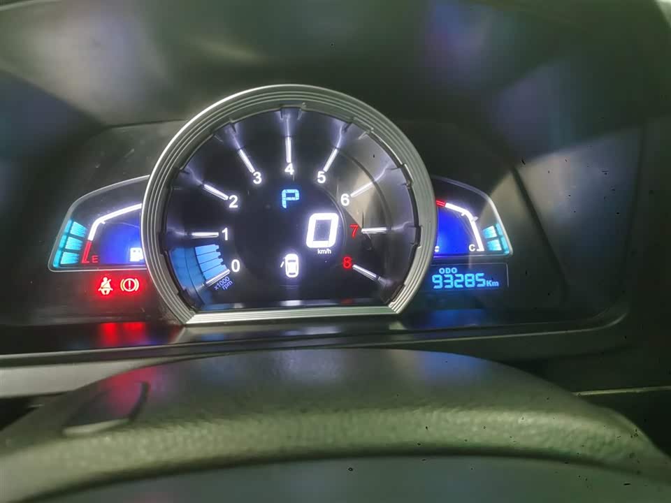 Luxgen Excellent 6 SUV