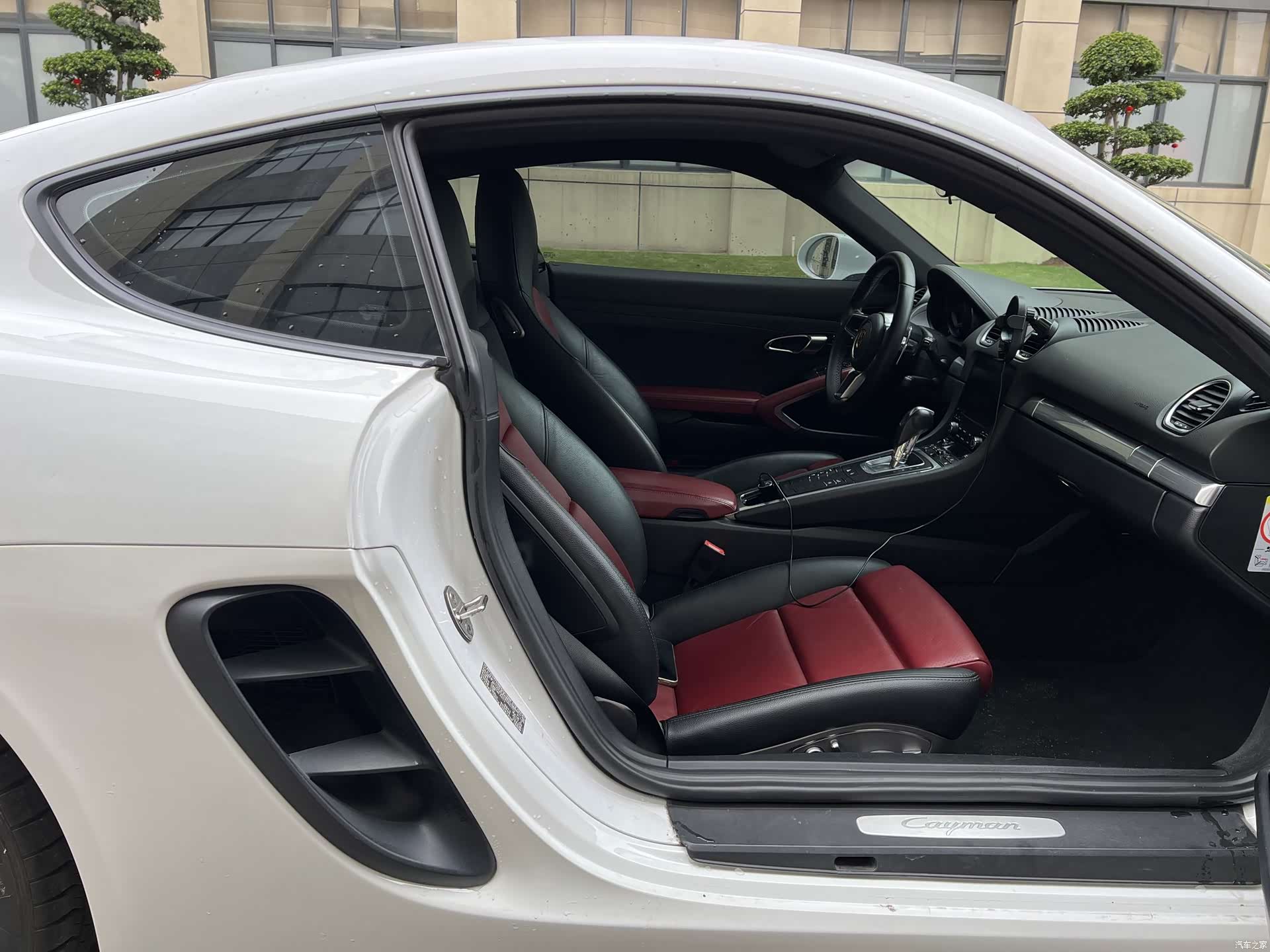 Porsche Cayman, 2017 16