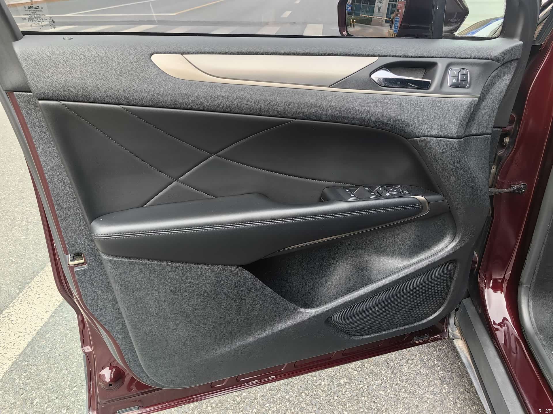 Lincoln MKC, 2018 24