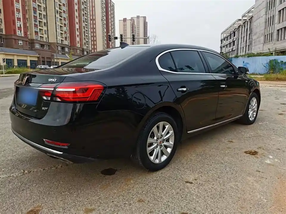 Roewe 950
