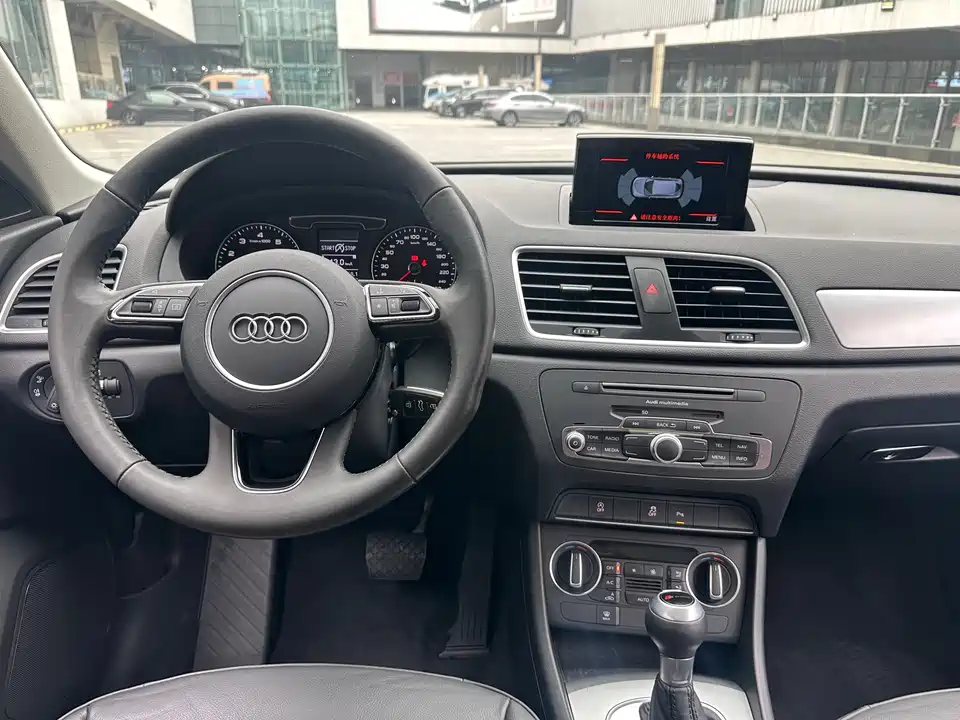 Audi Q3 Audi Q3