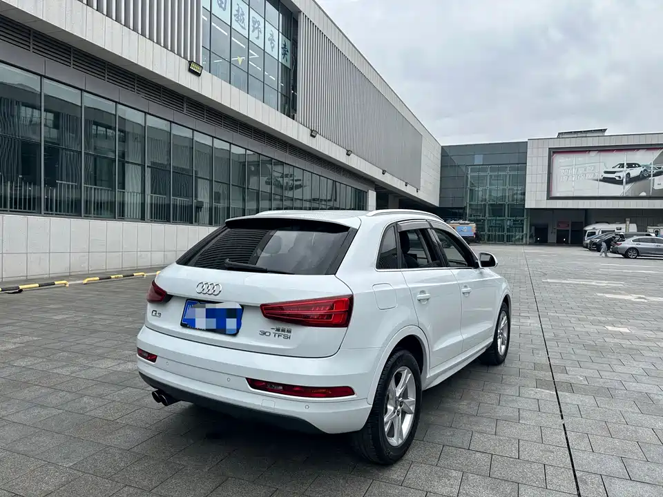 Audi Q3 Audi Q3
