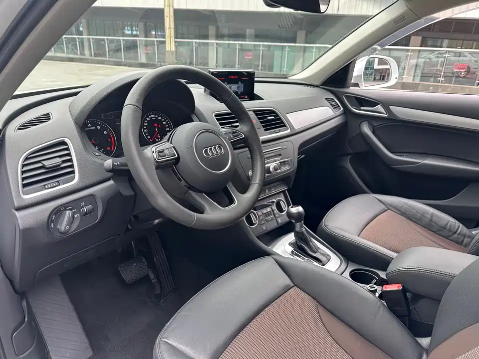Audi Q3 Audi Q3
