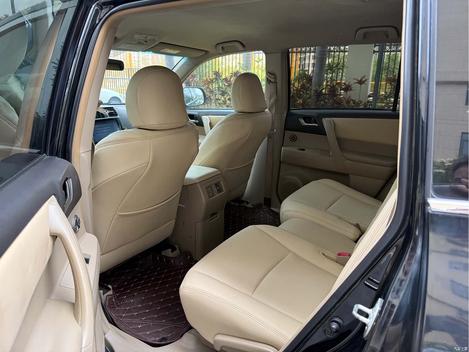 Toyota Highlander, 2013 12