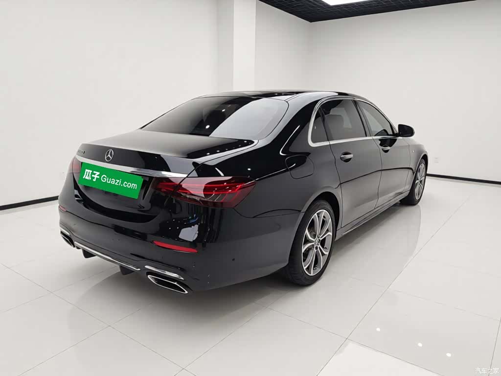 Mercedes-Benz E-Class, 2022 6