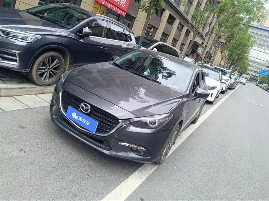Mazda 3 Angkesaila