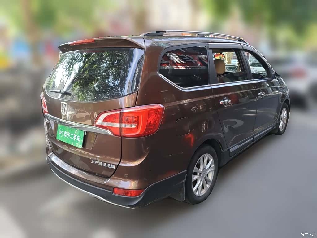 Wuling 730, 2016 все фото