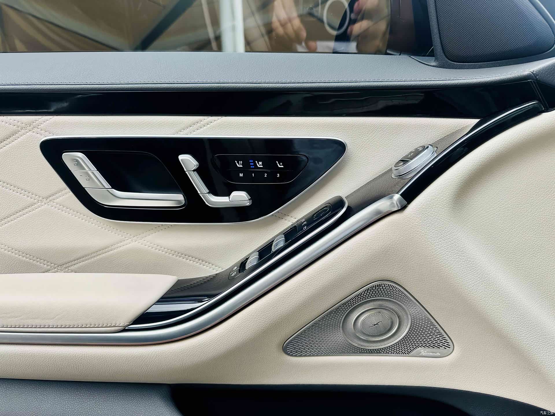 Maybach S-Class, 2023 14