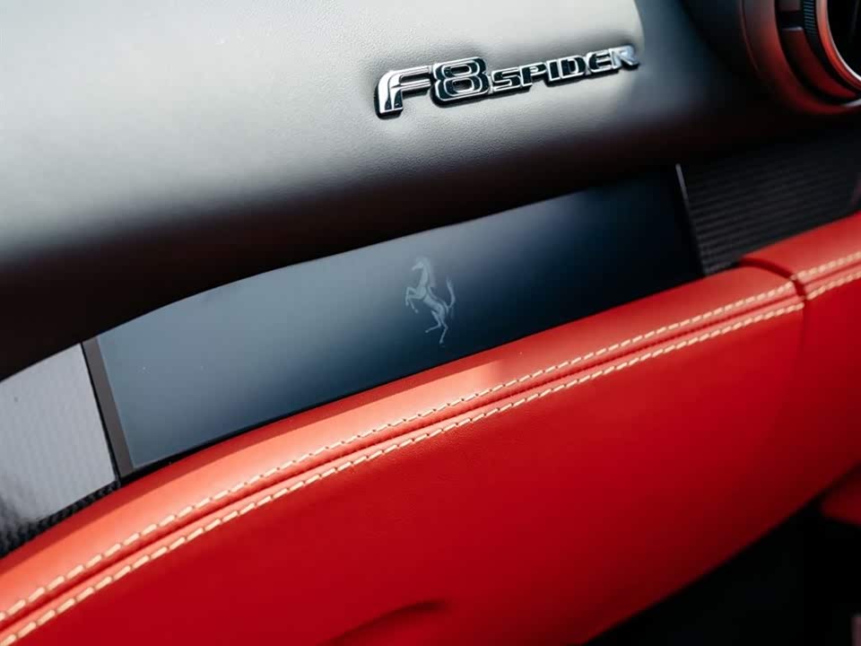 Ferrari F8