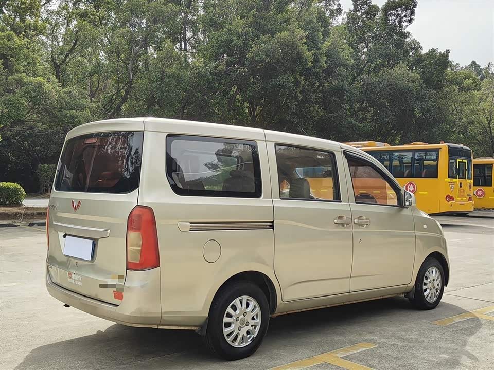 Wuling Wuling Rongguang V