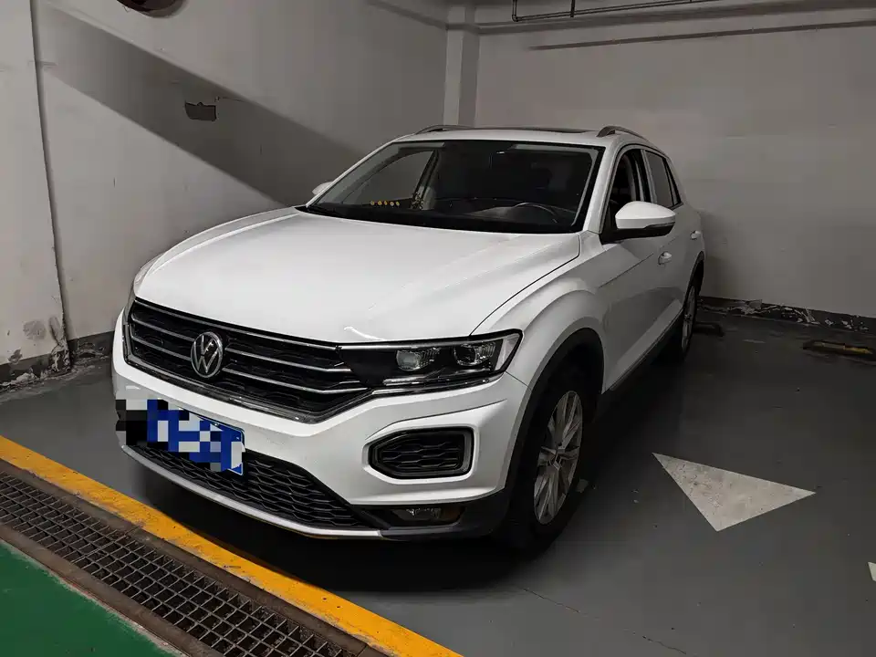 Volkswagen T-ROC exploring Songs