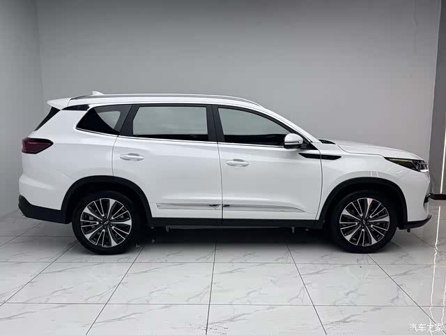 Chery Tiggo 8, 2024 2