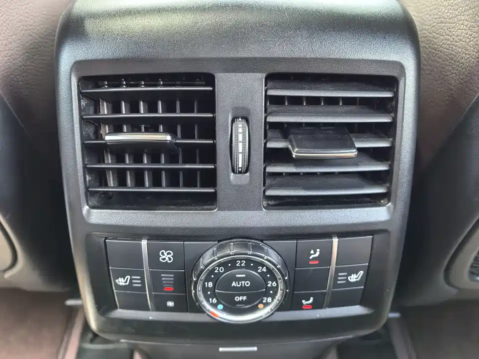 Mercedes-Benz GL grade