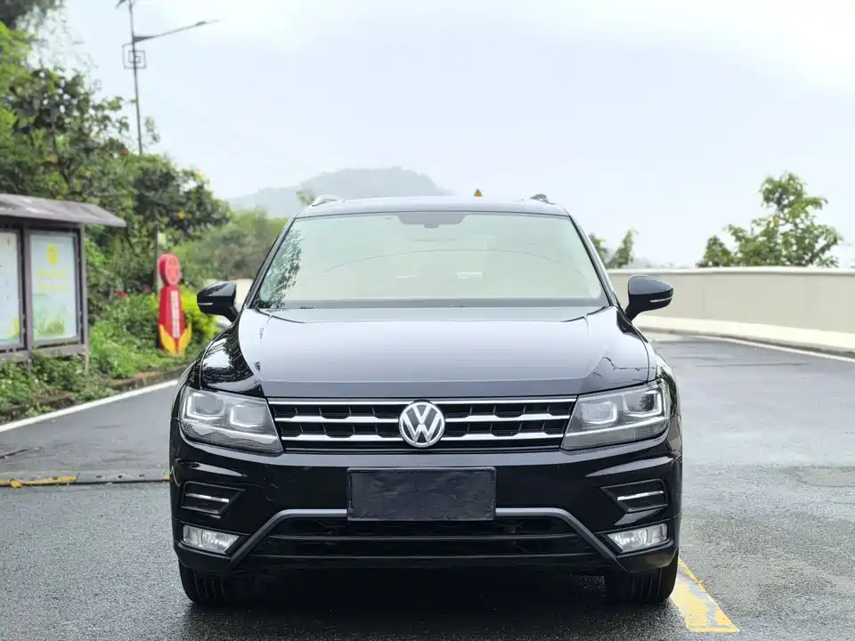 Volkswagen Tiguan L