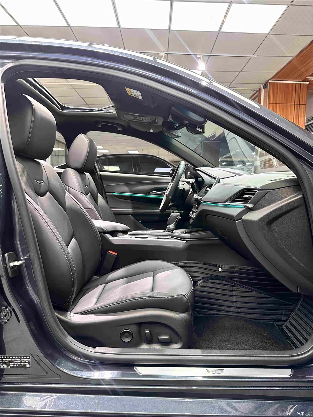 Cadillac CT4, 2022 19