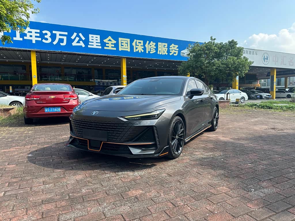 Changan UNI-V 2022 1.5T Sport