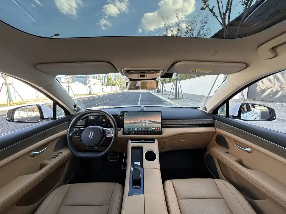 HarmonyOS Ask the world M5