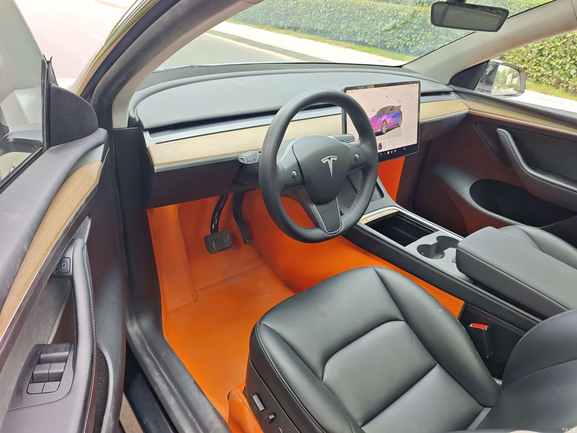 Tesla Model Y, 2022 4