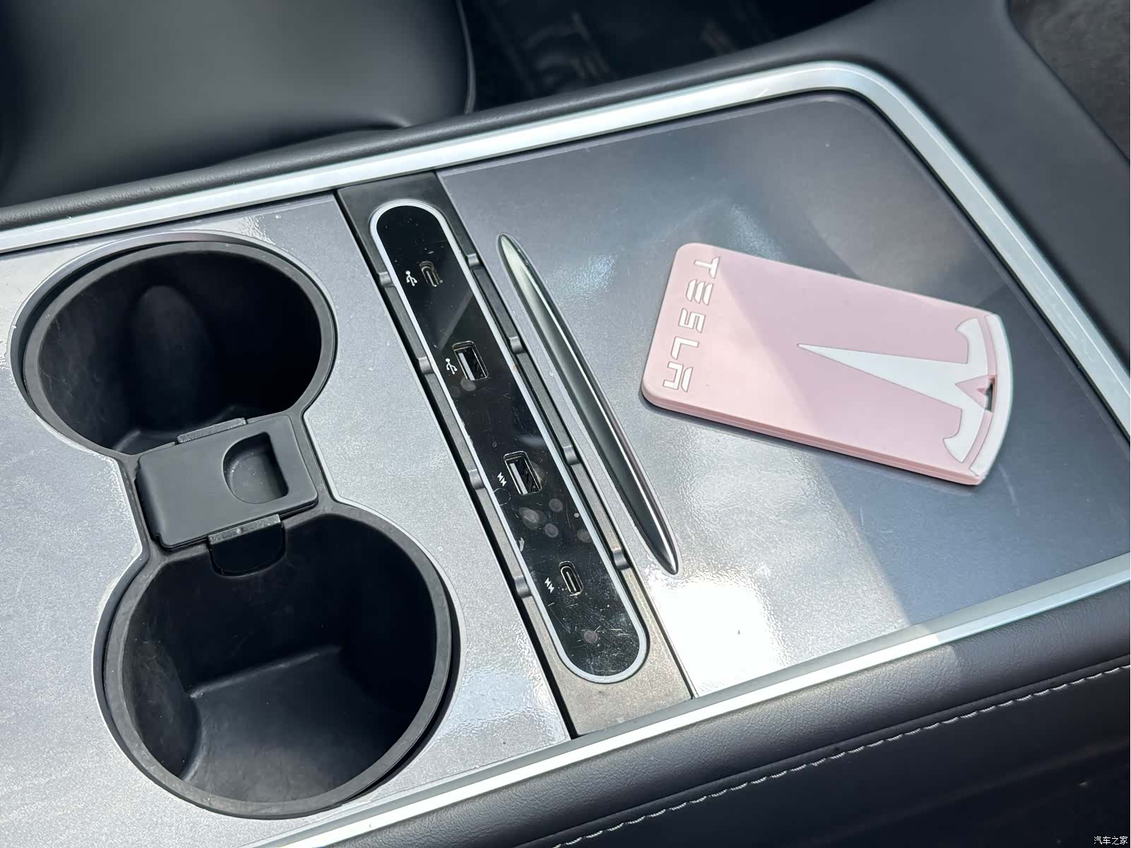 Tesla Model 3, 2022 10